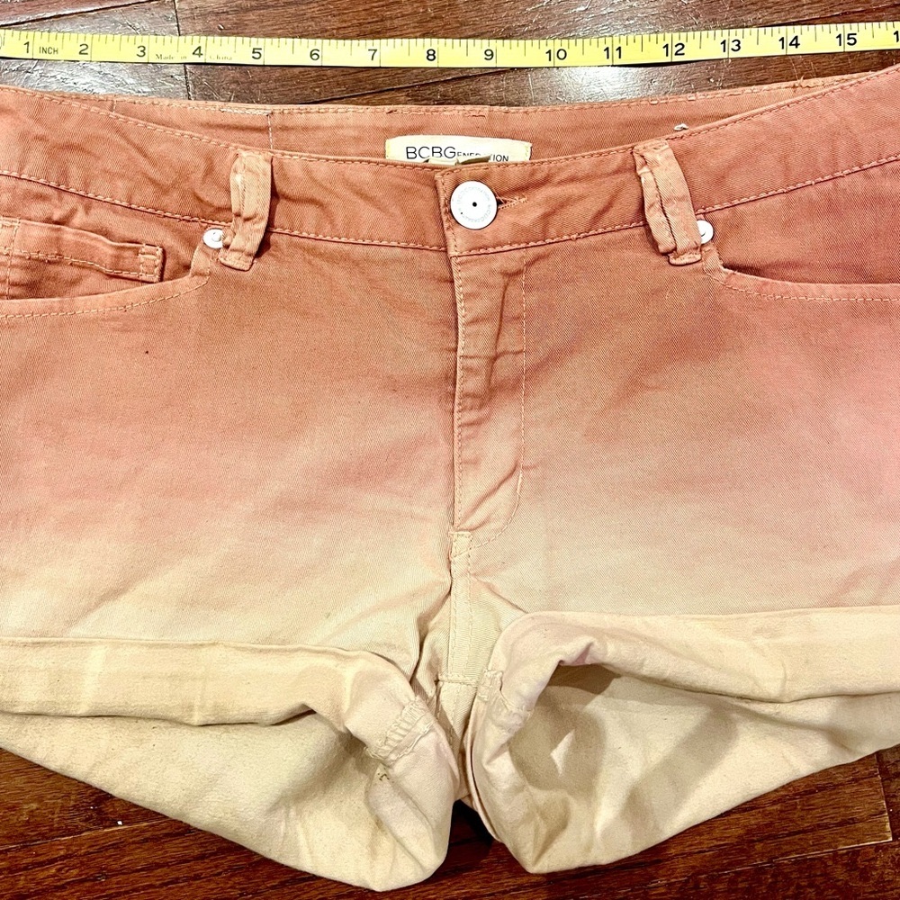 BCBGeneration Jackson Fade Out Pink Ombre Women's Shorts Sz26